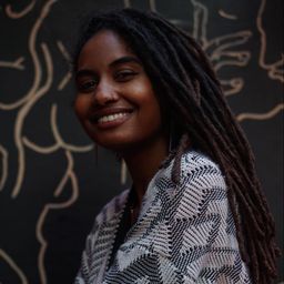 Shanelle Julia Rosita
